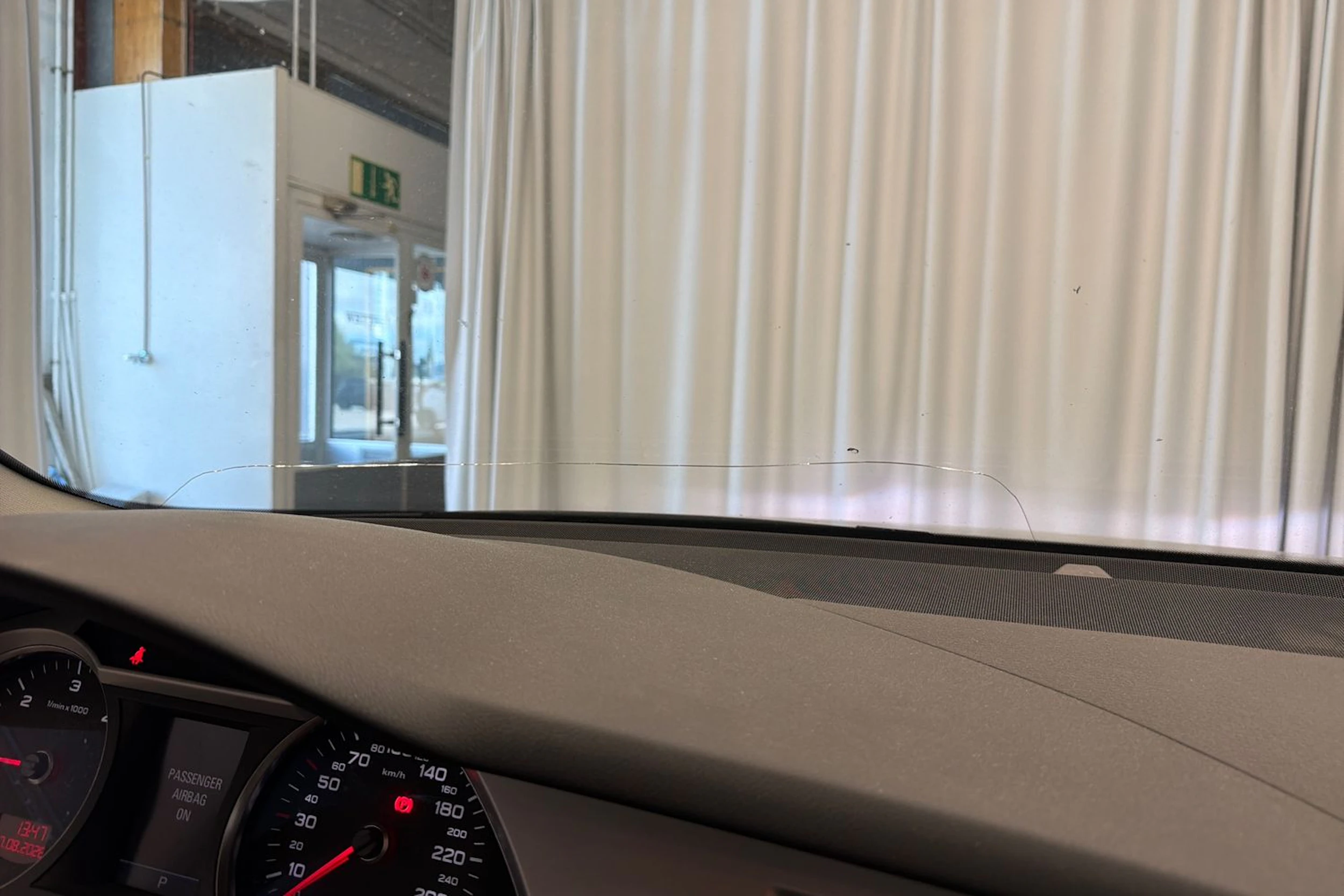 harmaa Audi A6 2010 kuva 19.