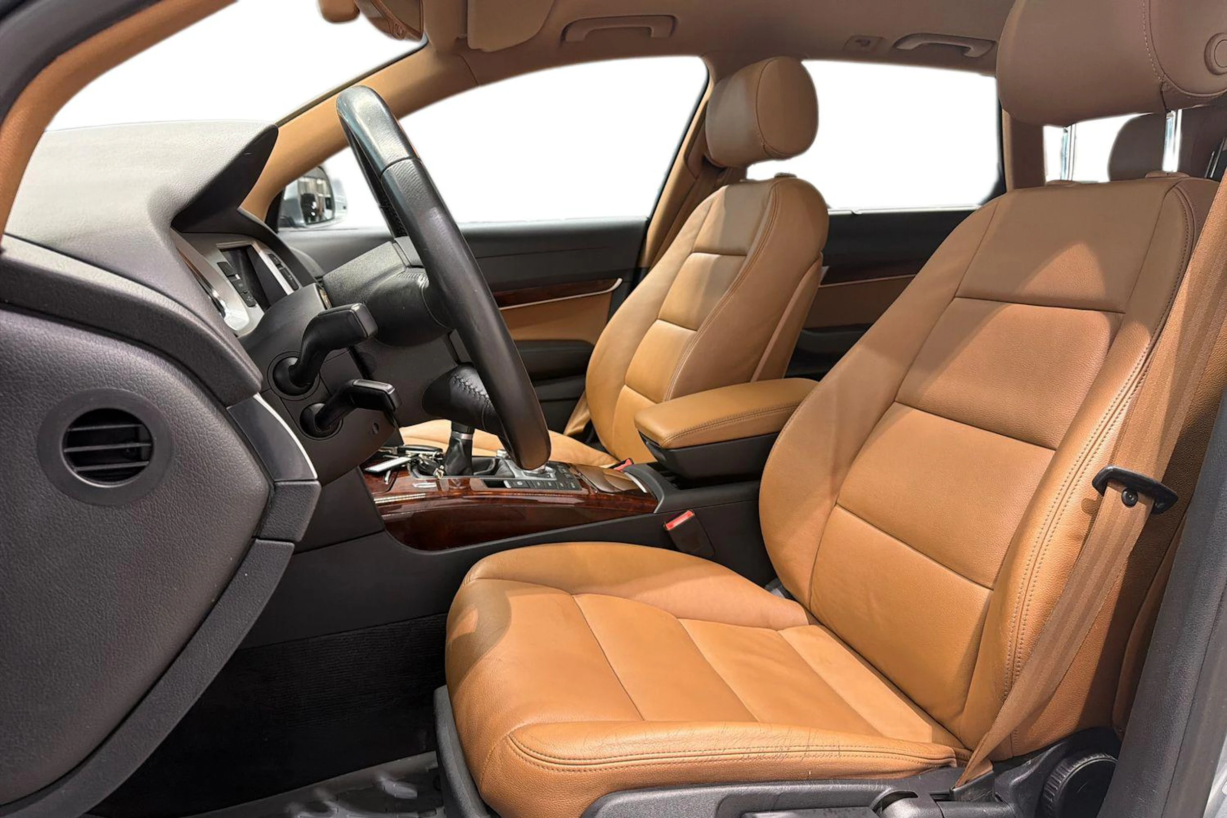 Harmaa Audi A6 2010 kuva 11.