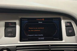 Harmaa Audi A6 2010 kuva 24.
