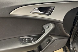 harmaa Audi A6 2011 kuva 17.