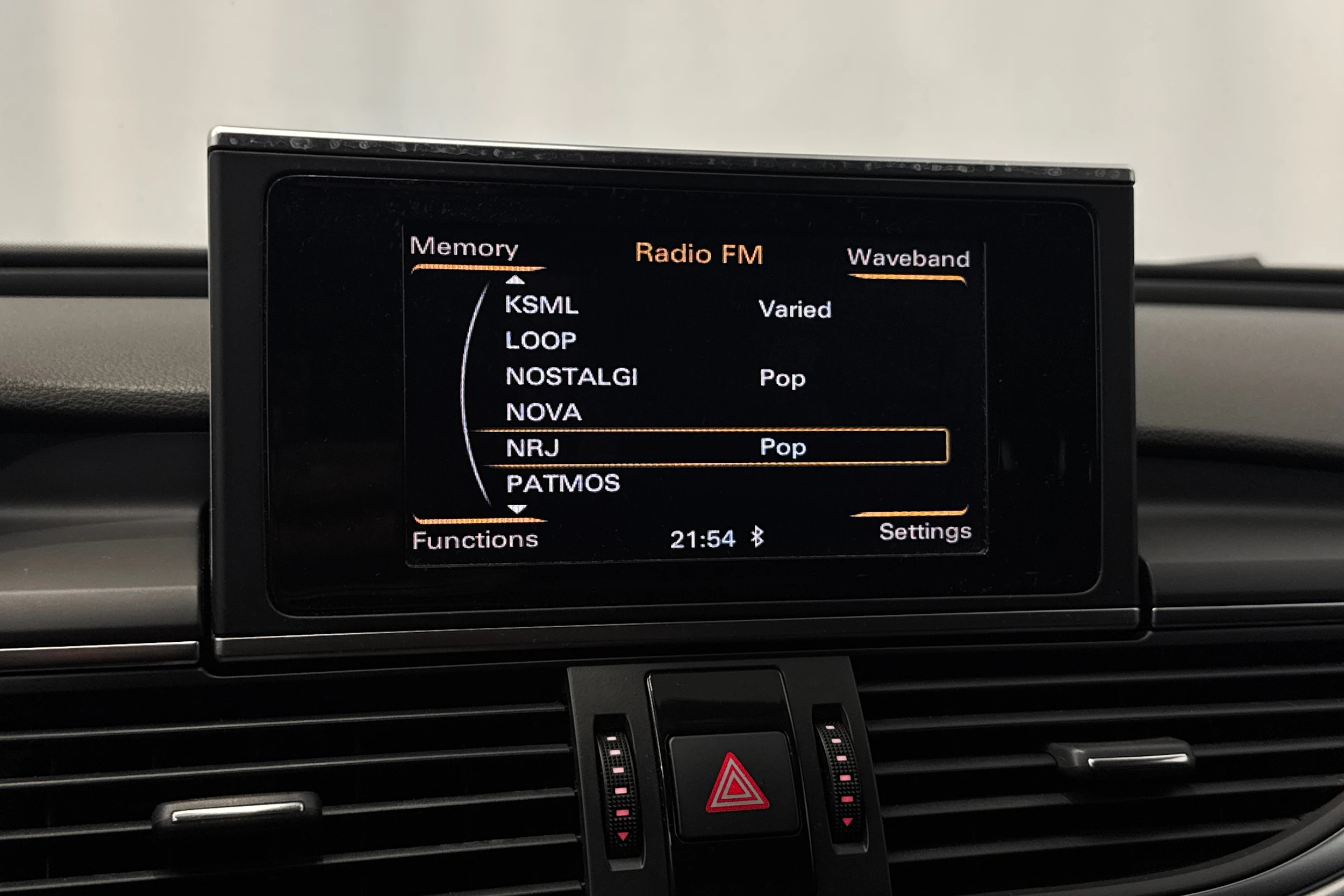 harmaa Audi A6 2011 kuva 23.