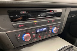 musta Audi A6 2011 kuva 29.