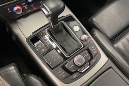 musta Audi A6 2011 kuva 30.