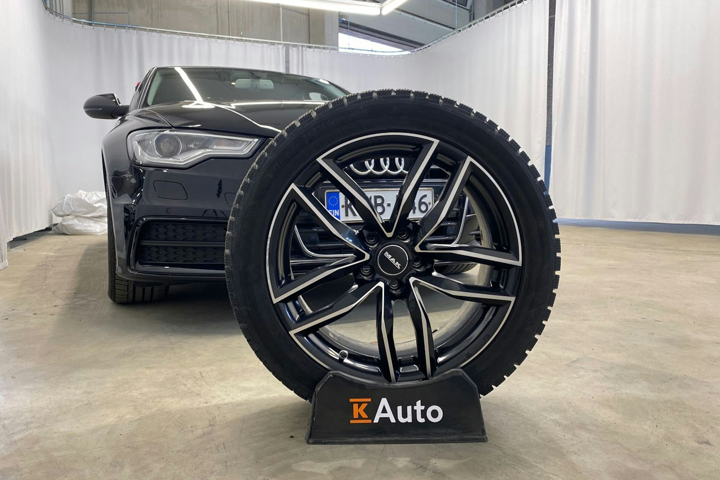 musta Audi A6 2011 kuva 37.