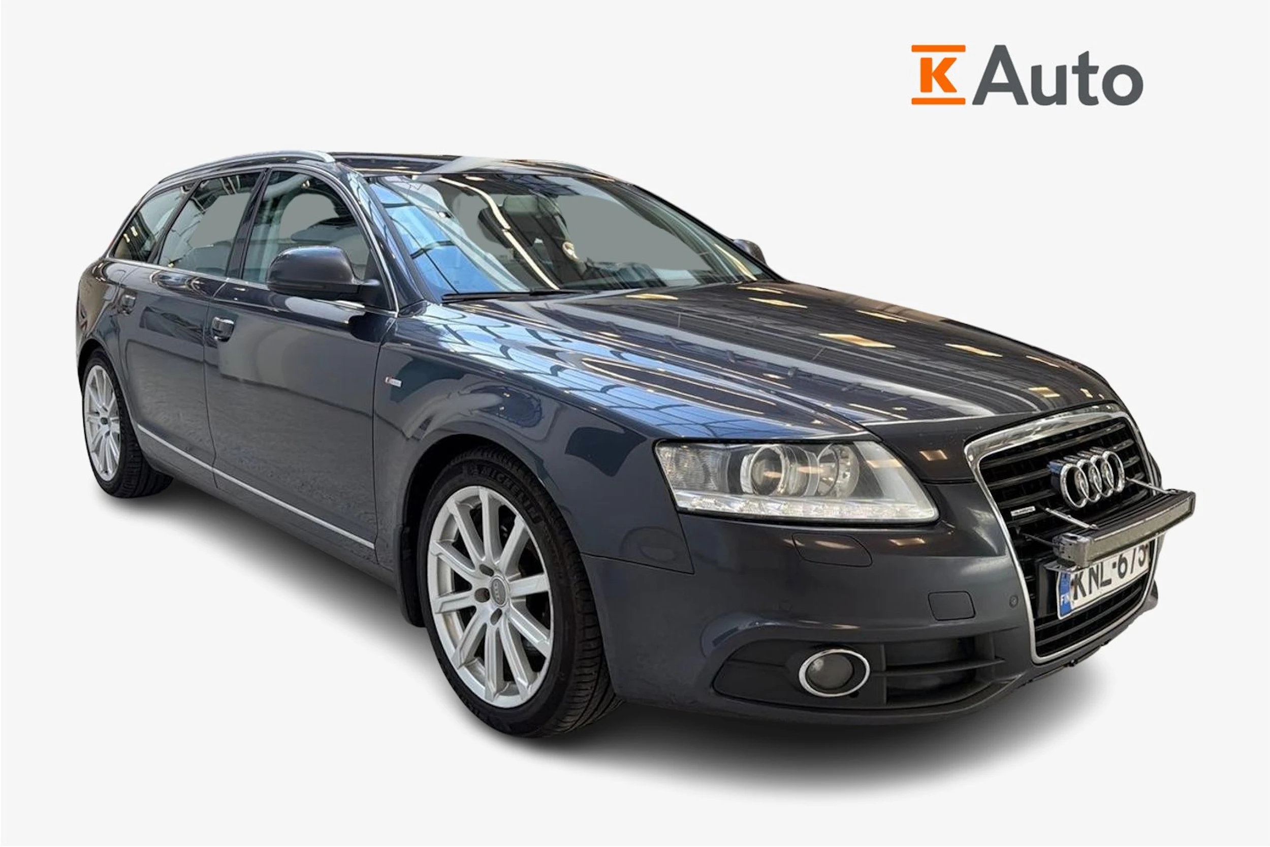 Harmaa Audi A6 2011 kuva 1.