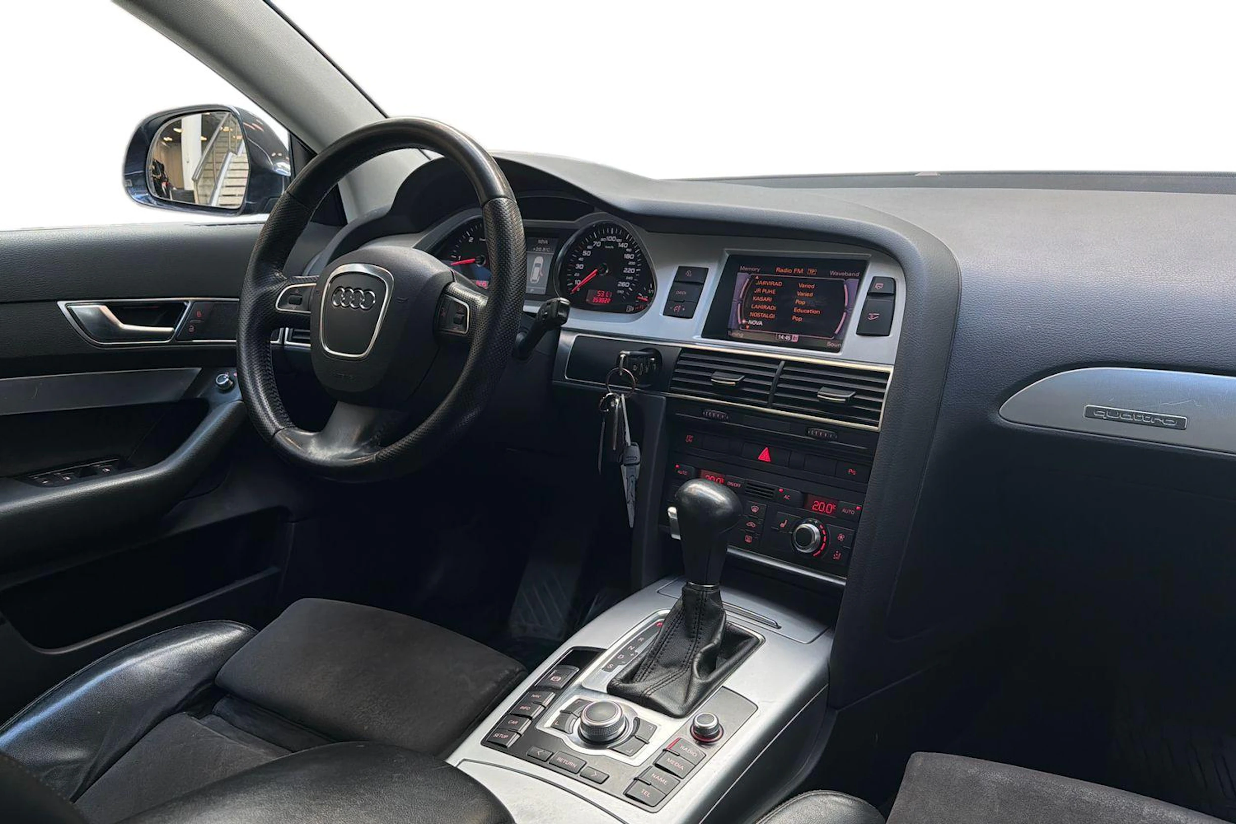 Harmaa Audi A6 2011 kuva 7.