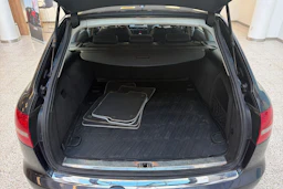 Harmaa Audi A6 2011 kuva 26.