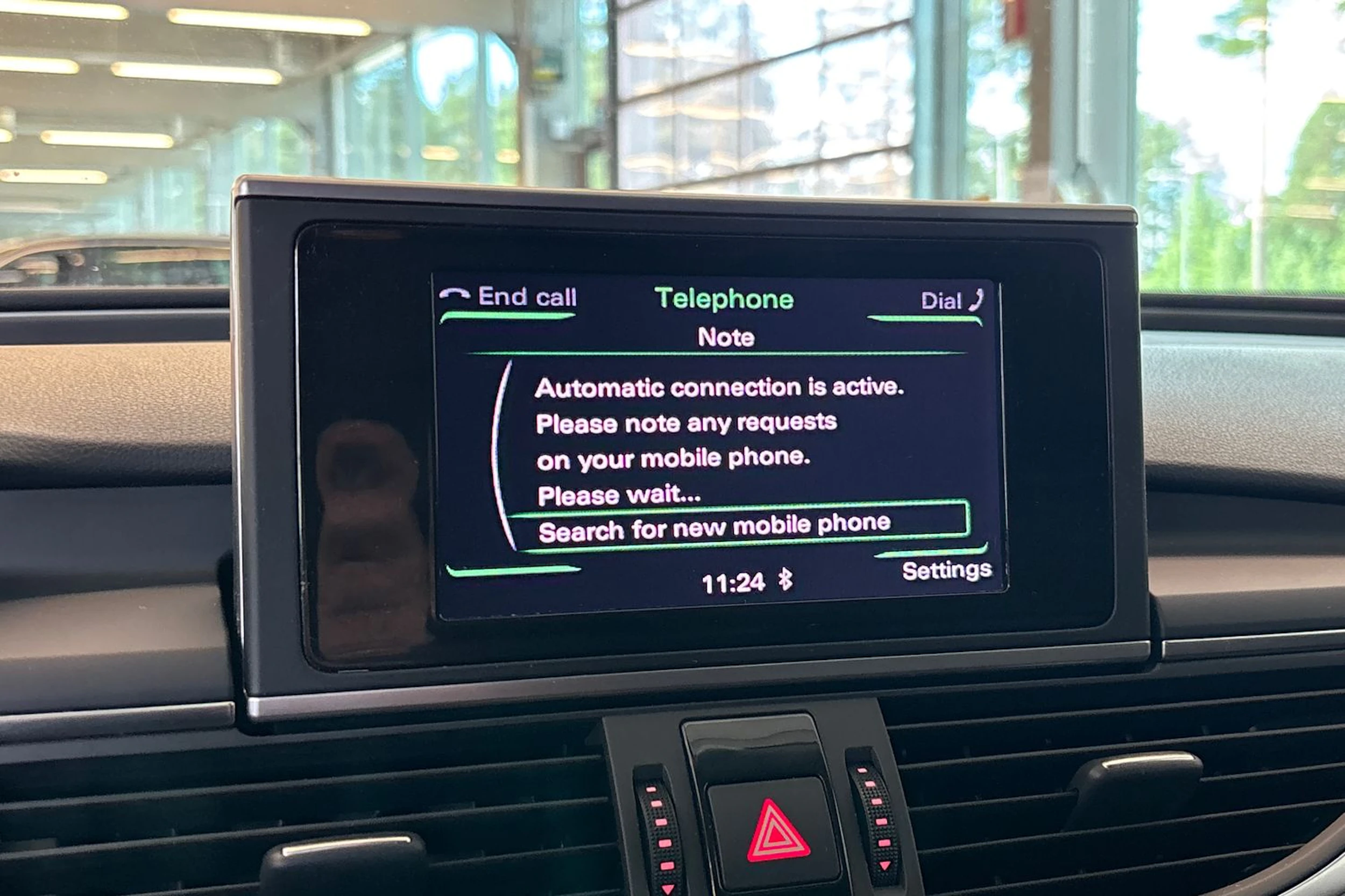 Musta Audi A6 2011 kuva 17.