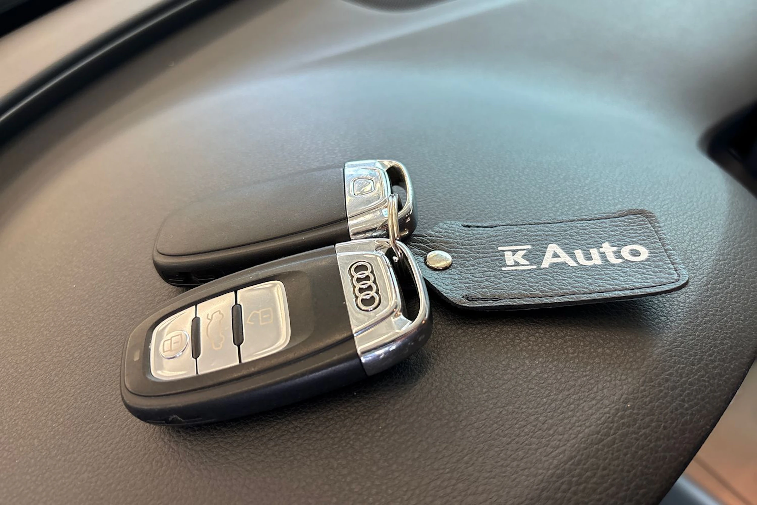 Musta Audi A6 2011 kuva 24.