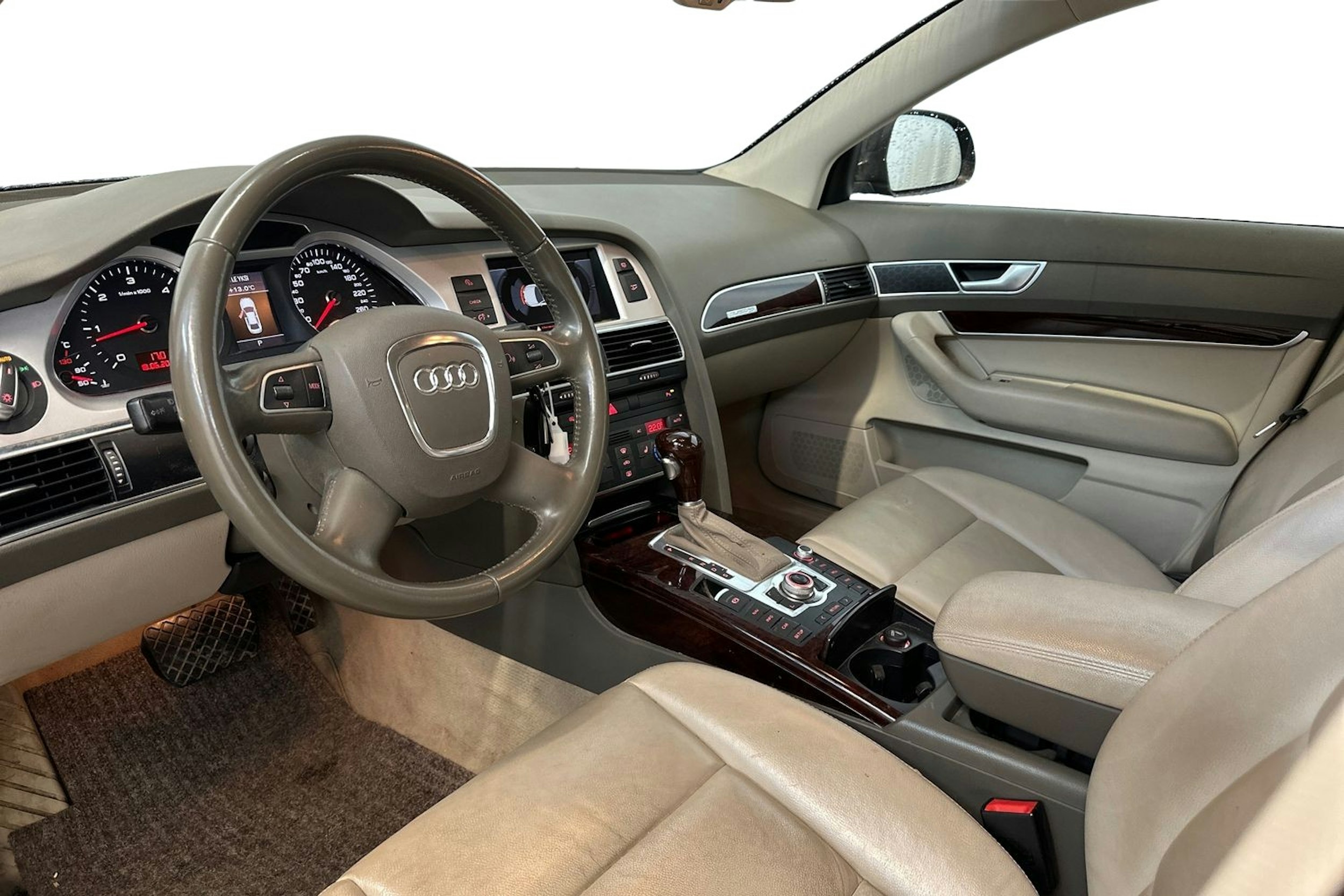 Ruskea (beige) Audi A6 2011 kuva 3.