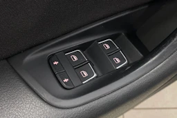 Sininen Audi A6 2011 kuva 11.