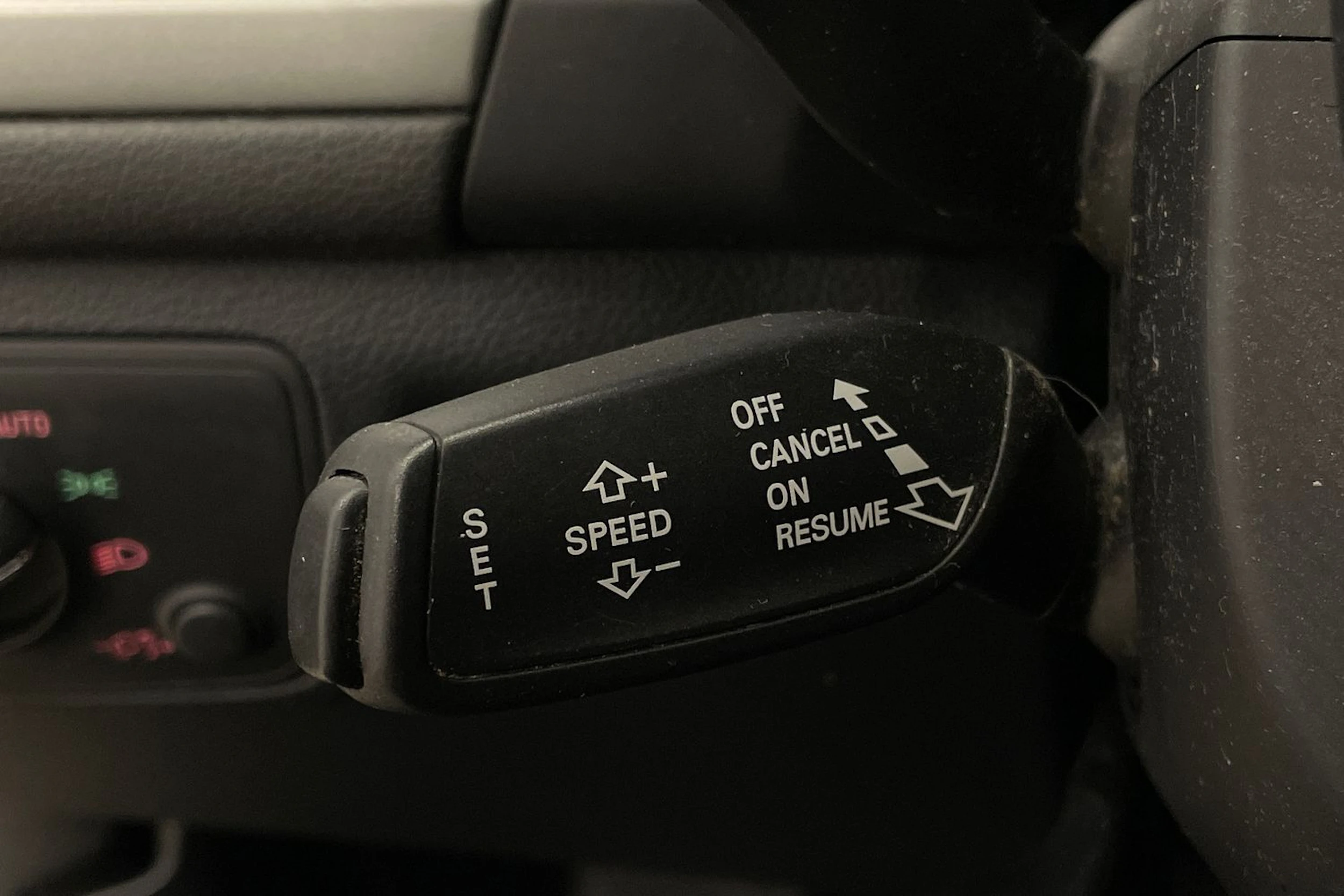 Sininen Audi A6 2011 kuva 15.