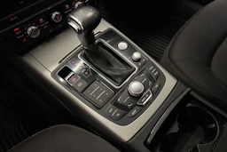 Sininen Audi A6 2011 kuva 16.