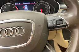 Musta Audi A6 2012 kuva 12.