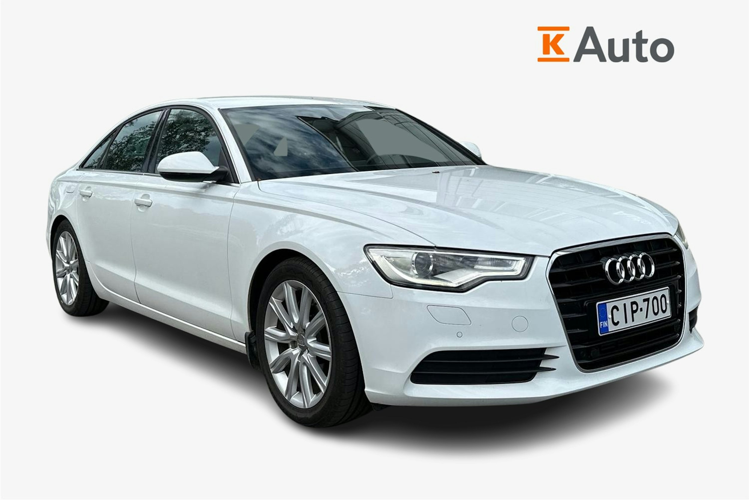 Valkoinen Audi A6 2012 kuva 1.