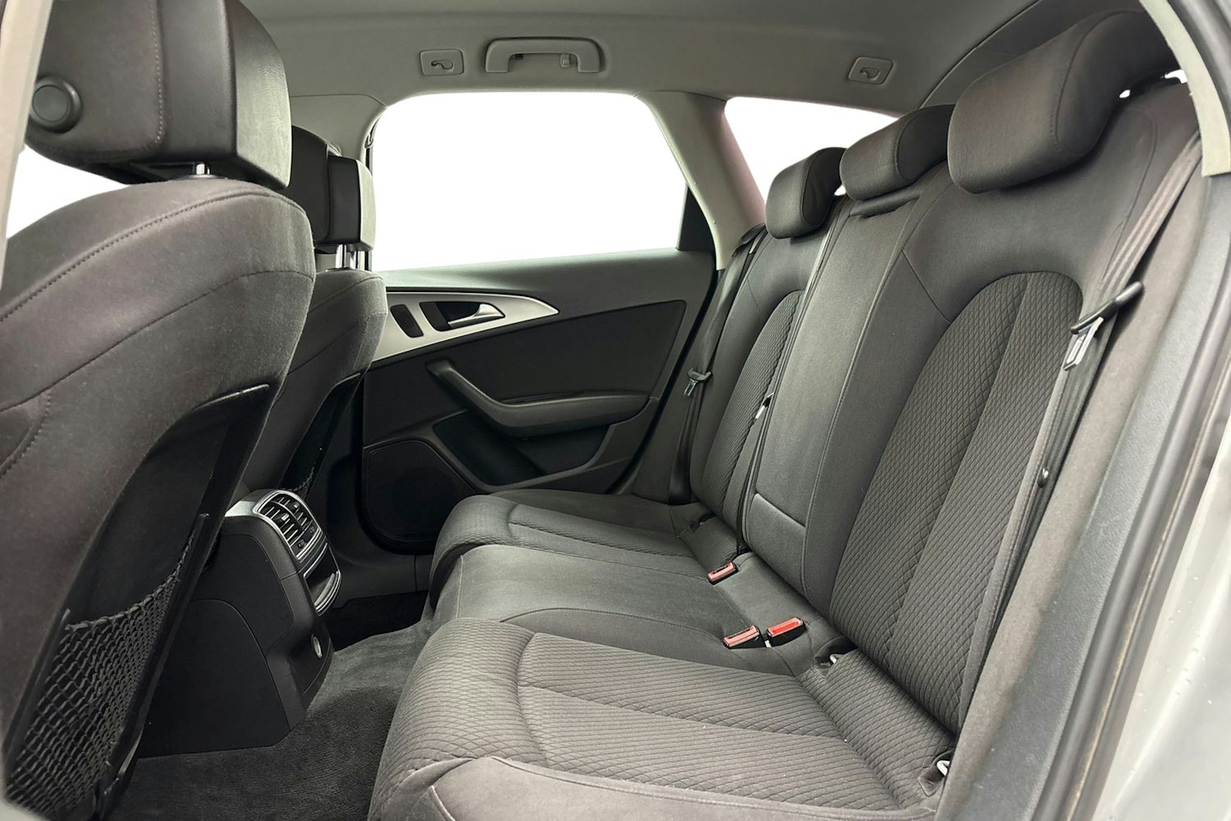 harmaa Audi A6 2012 kuva 10.