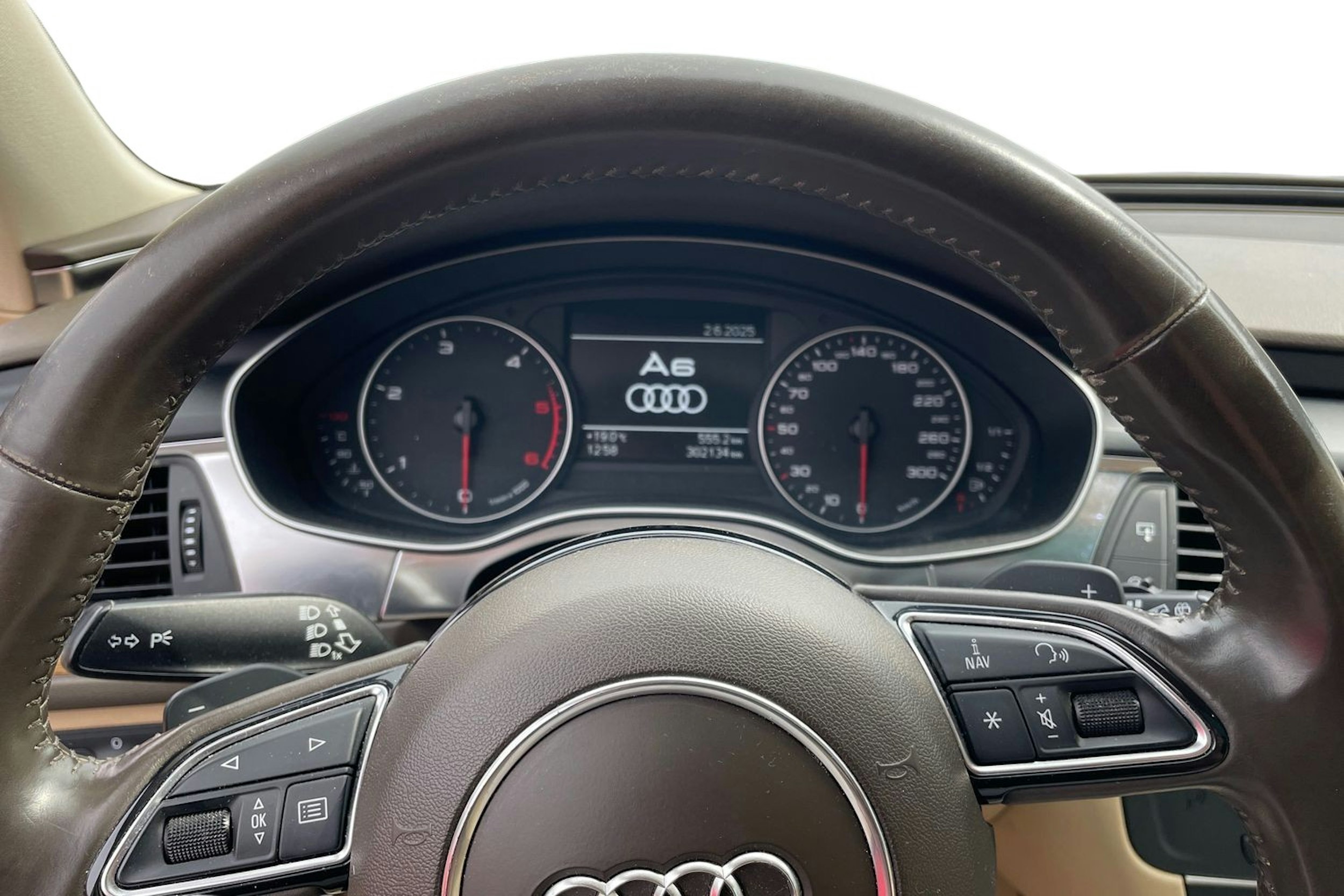 Hopea Audi A6 2012 kuva 9.