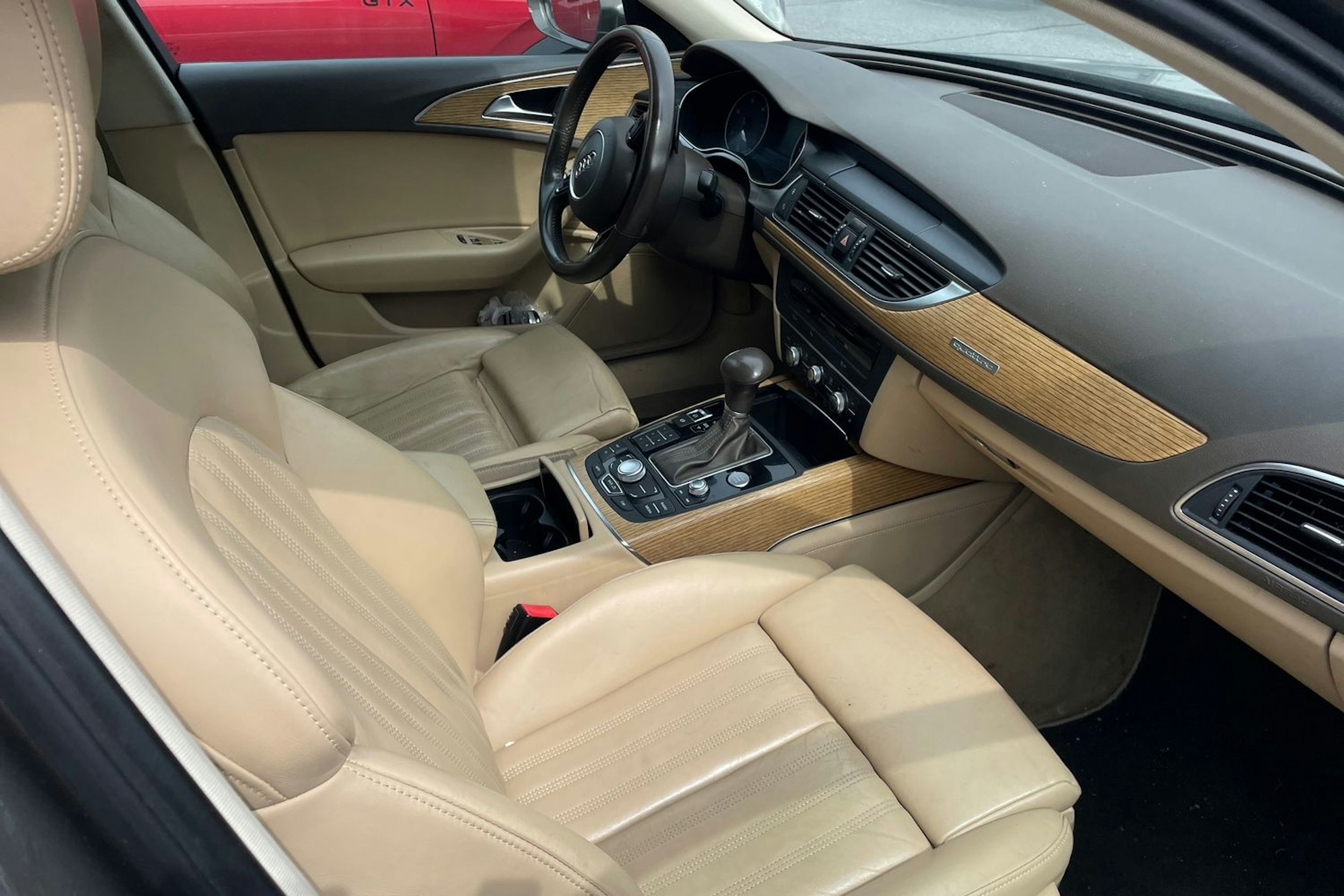 Hopea Audi A6 2012 kuva 17.