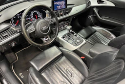 musta Audi A6 2013 kuva 6.