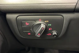musta Audi A6 2013 kuva 17.