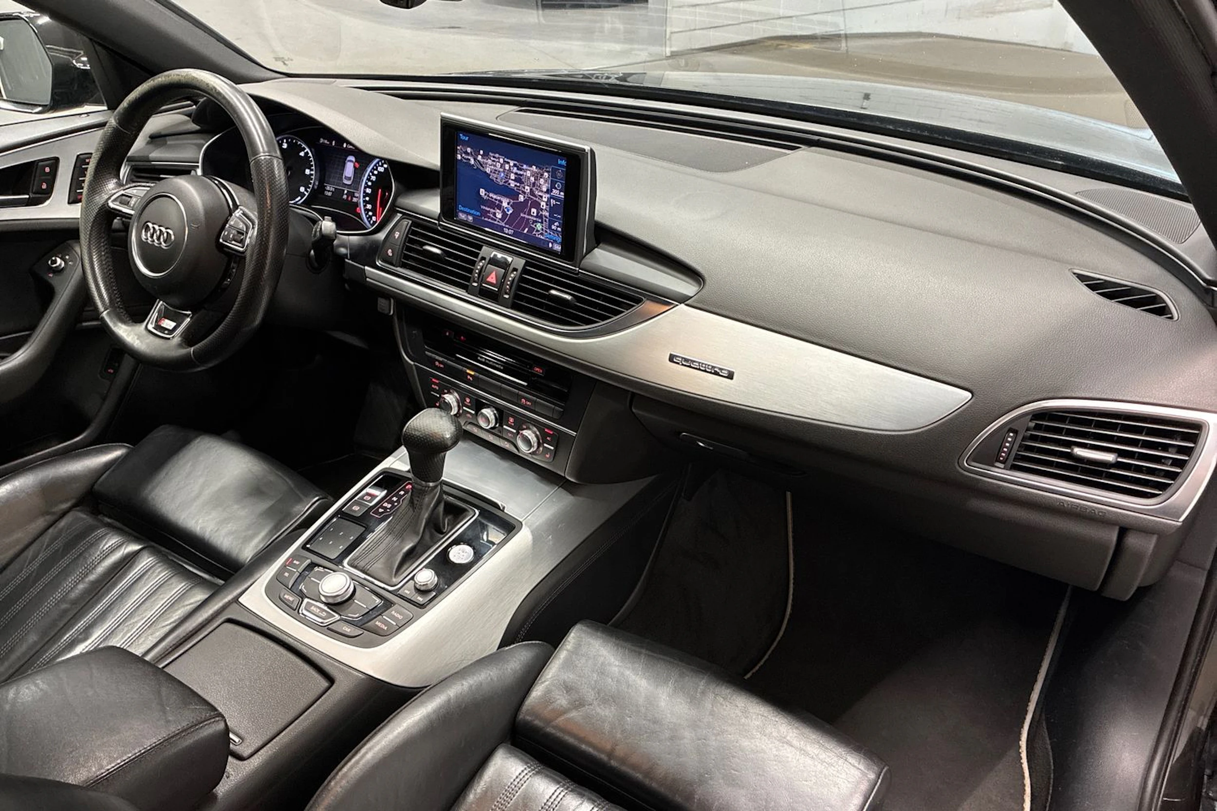 musta Audi A6 2013 kuva 33.