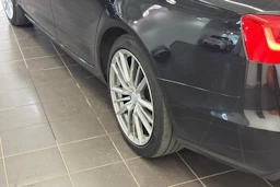 musta Audi A6 2012 kuva 9.