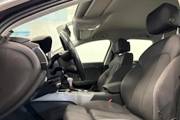 musta Audi A6 2012 kuva 12.
