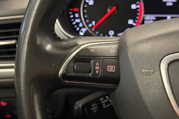 musta Audi A6 2012 kuva 14.