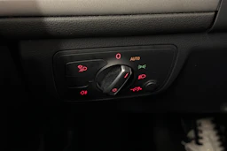 musta Audi A6 2012 kuva 18.