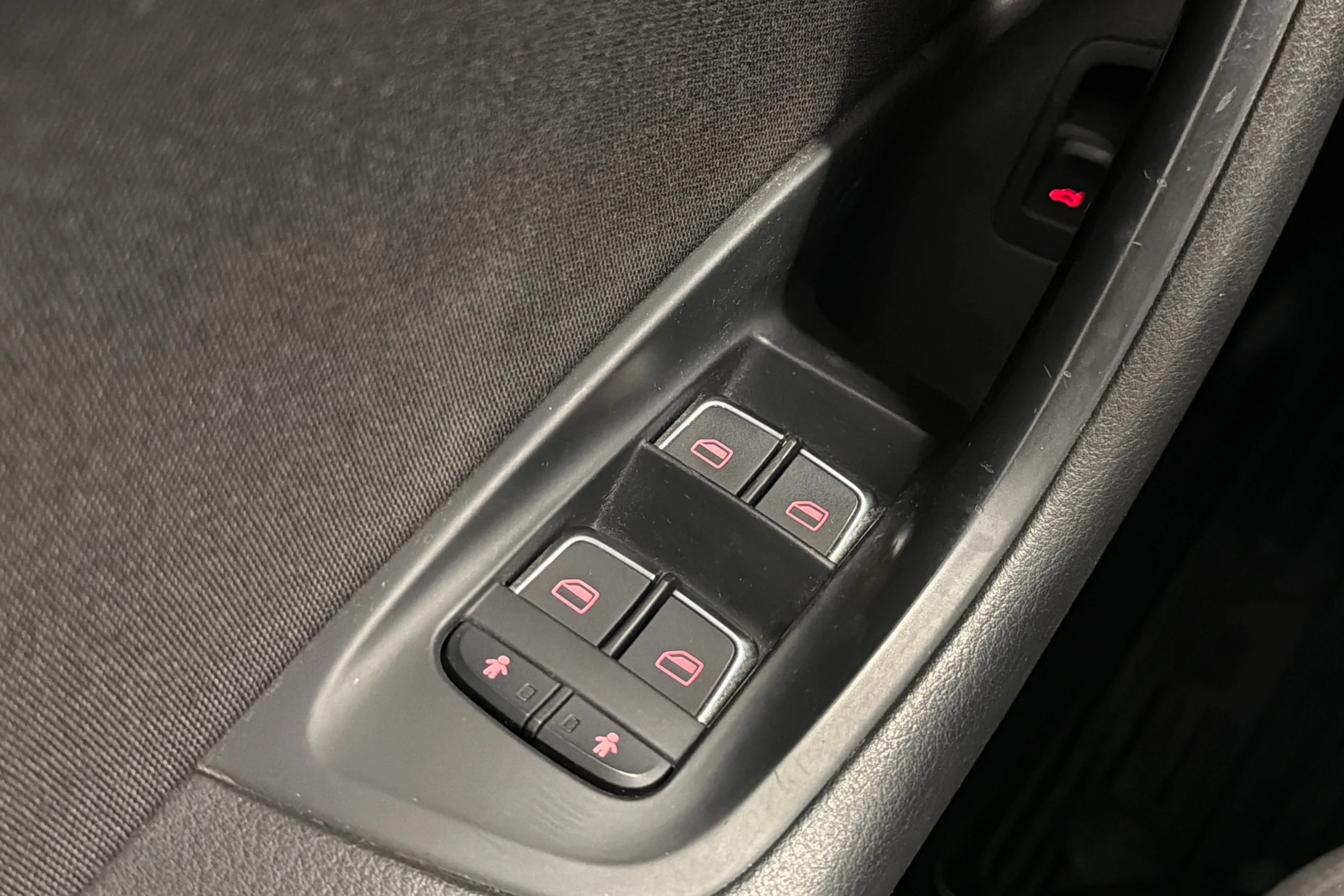 musta Audi A6 2012 kuva 20.