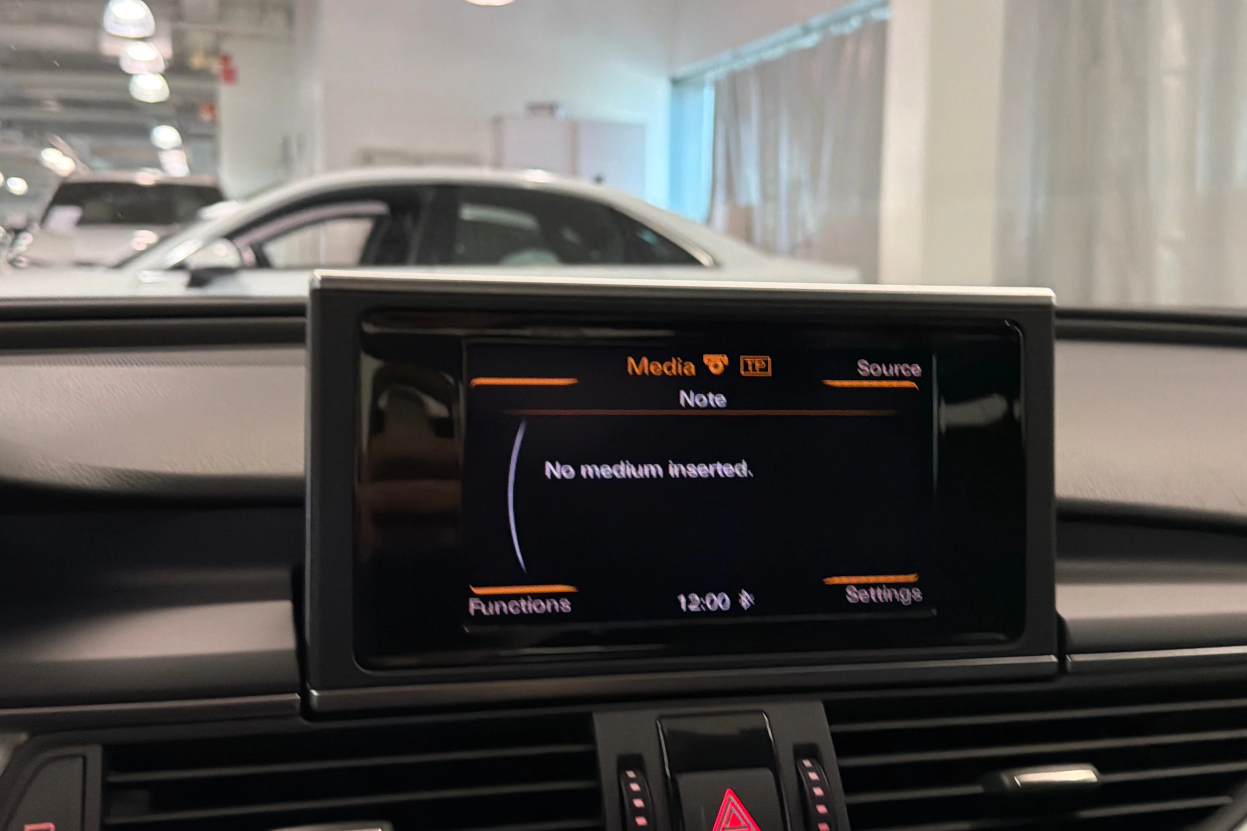 musta Audi A6 2012 kuva 24.