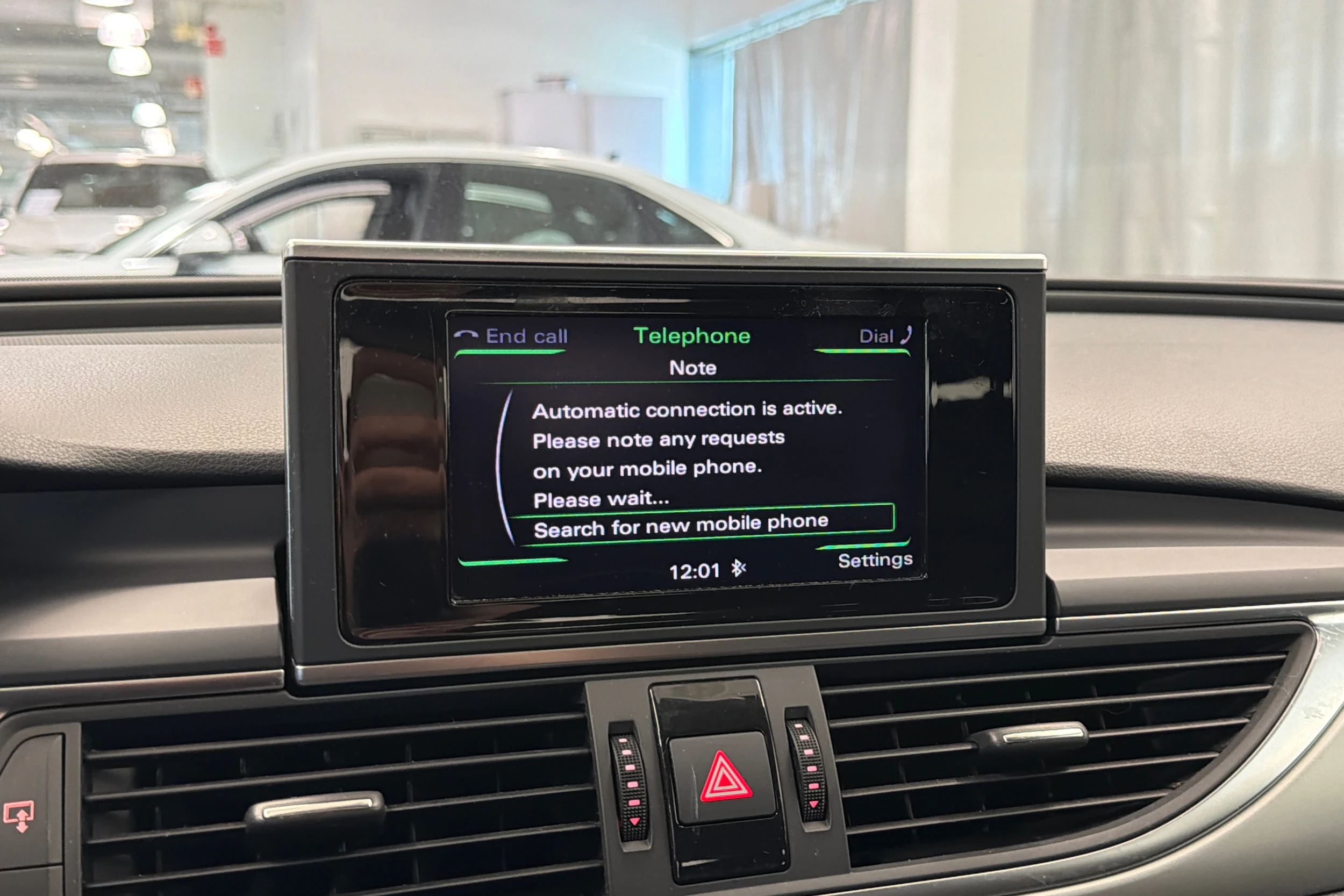 musta Audi A6 2012 kuva 25.