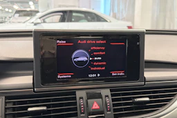 musta Audi A6 2012 kuva 26.