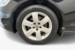 musta Audi A6 2012 kuva 11.