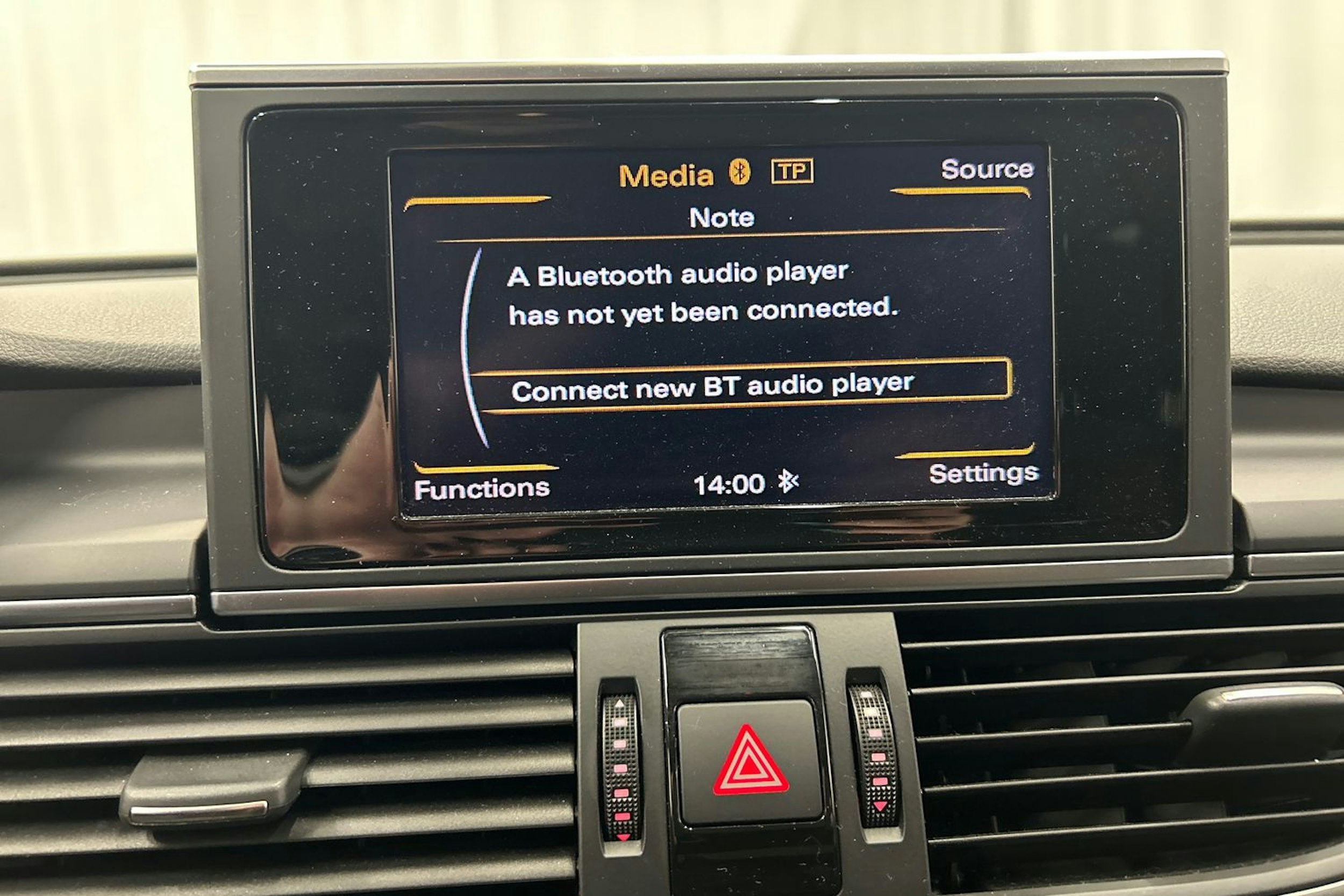 musta Audi A6 2012 kuva 24.