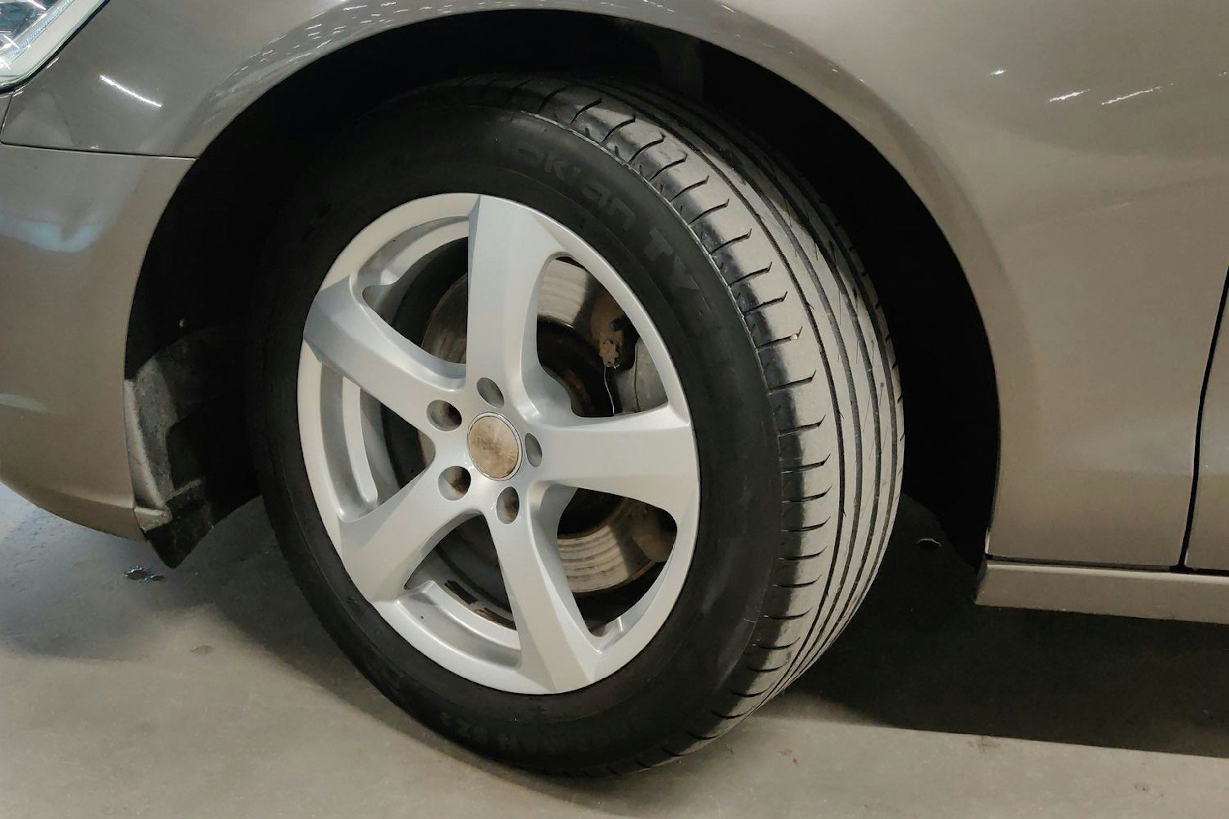 ruskea (beige) Audi A6 2012 kuva 13.