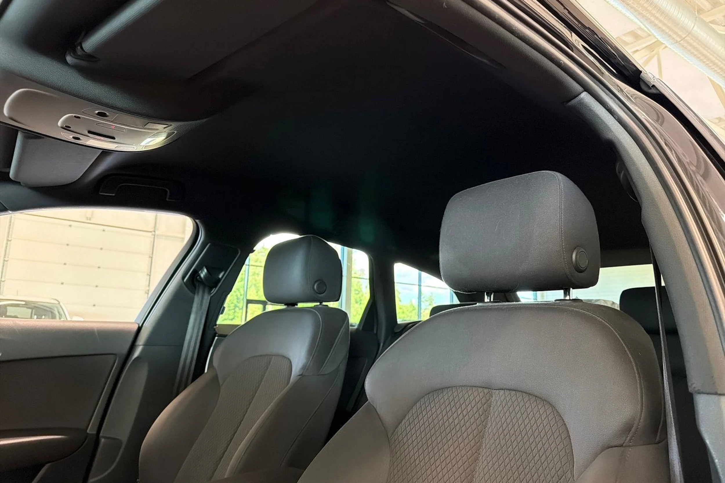 musta Audi A6 2012 kuva 15.
