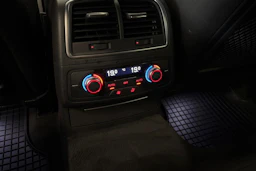 musta Audi A6 2012 kuva 24.