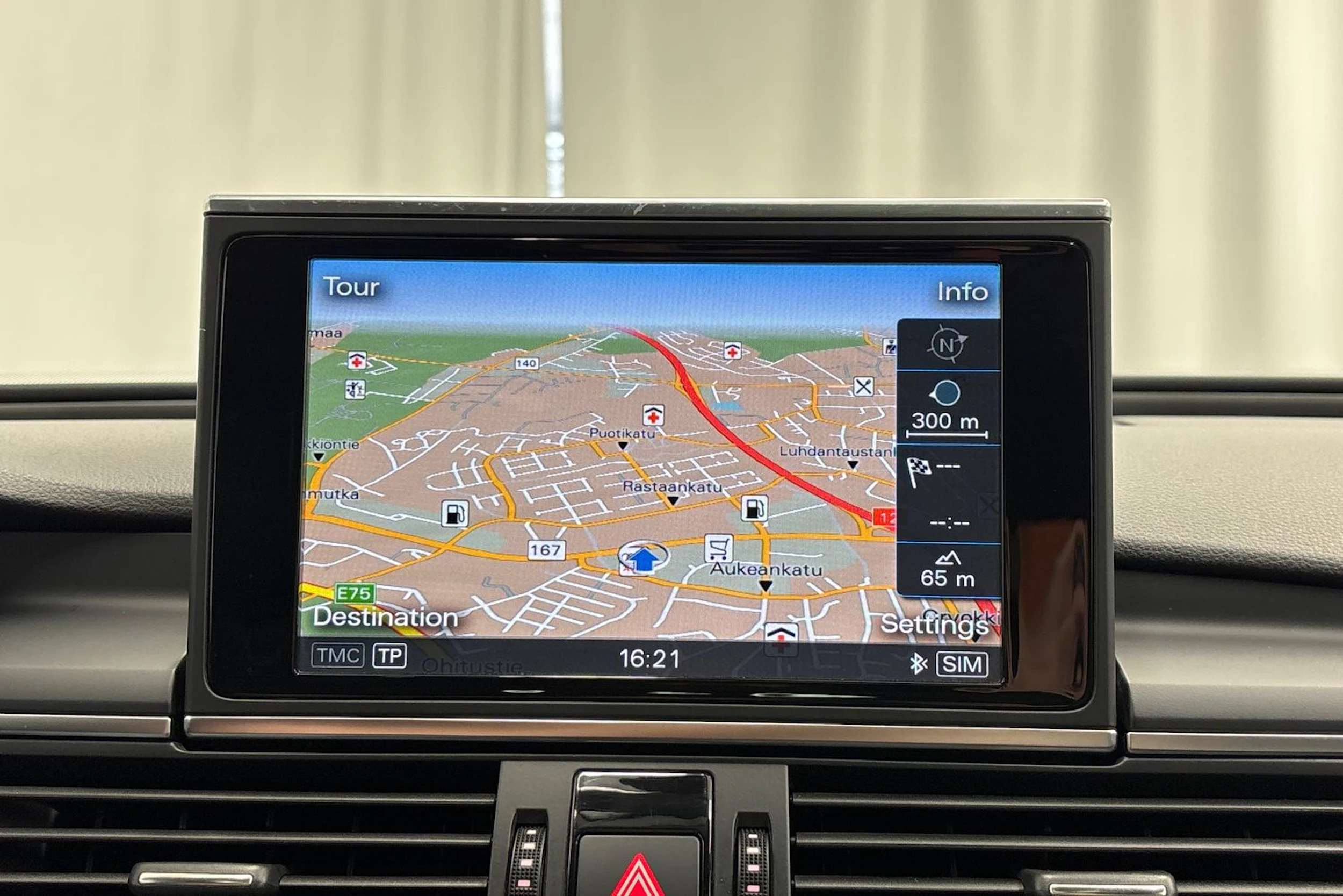 musta Audi A6 2012 kuva 17.