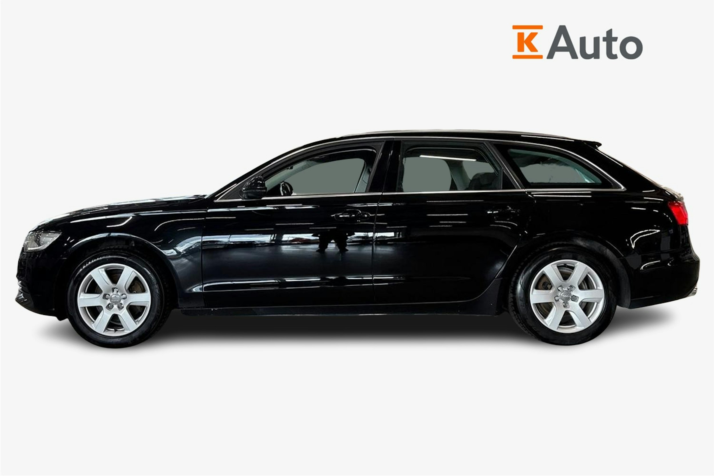 musta Audi A6 2012 kuva 5.
