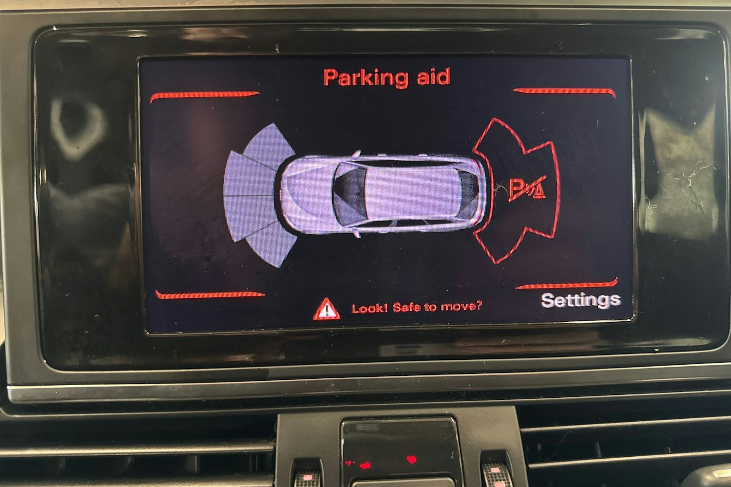 musta Audi A6 2012 kuva 13.
