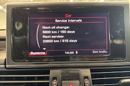 musta Audi A6 2012 kuva 14.