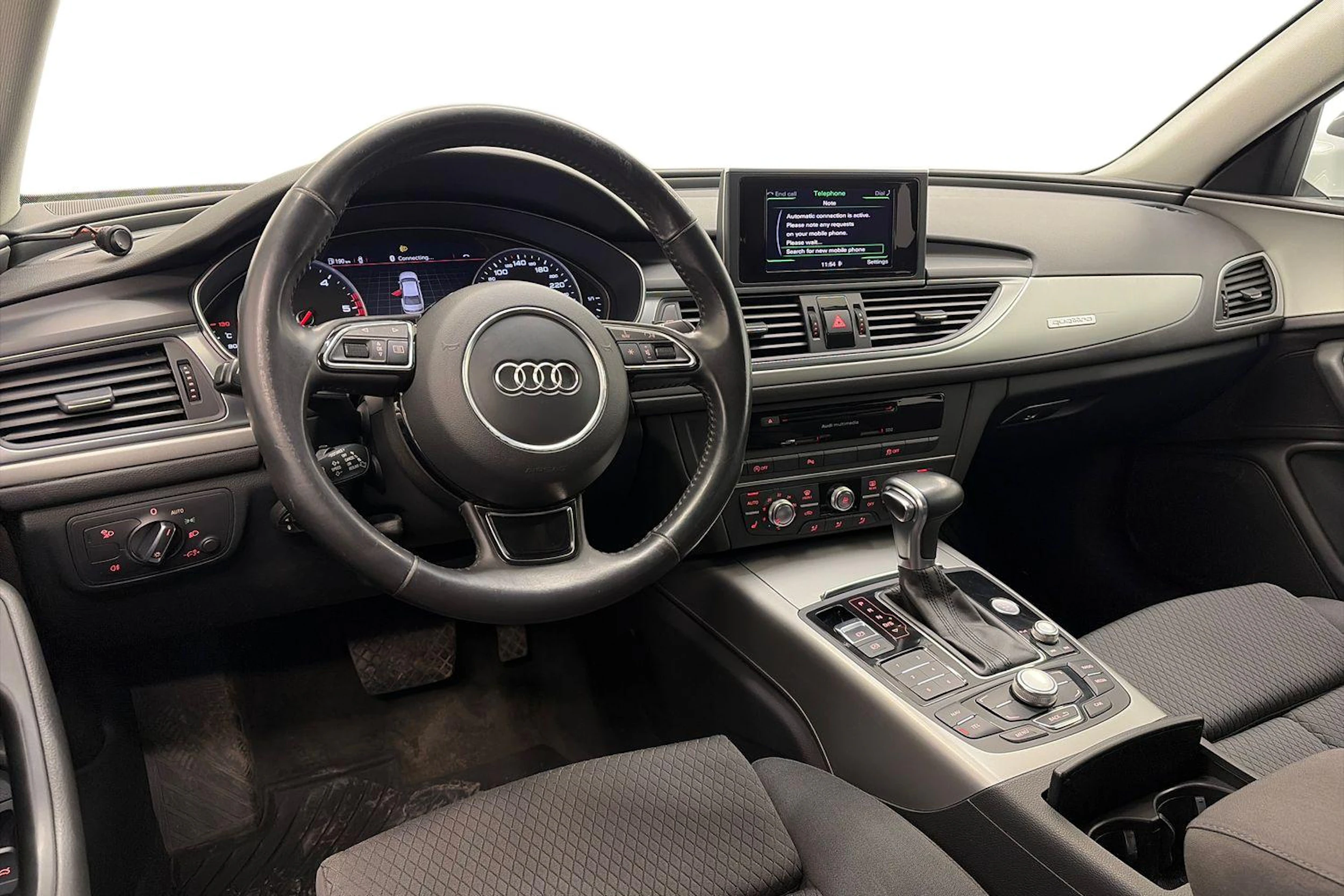 valkoinen Audi A6 2012 kuva 6.