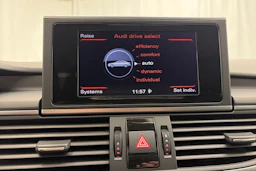 valkoinen Audi A6 2012 kuva 16.