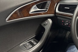 valkoinen Audi A6 2012 kuva 19.