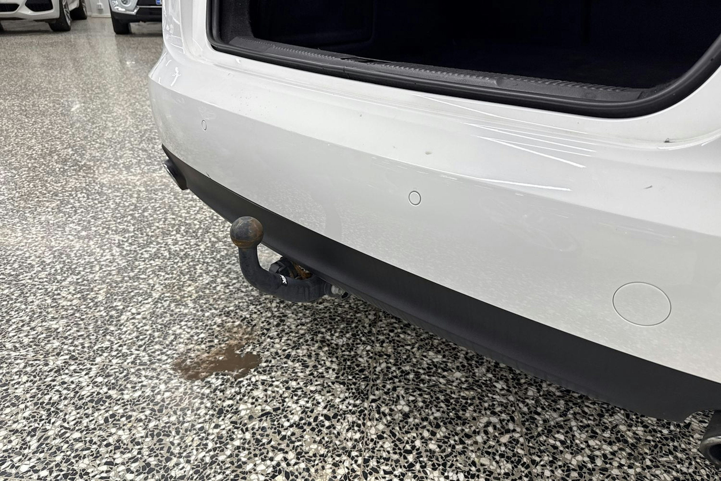 valkoinen Audi A6 2012 kuva 22.