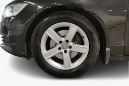 musta Audi A6 2012 kuva 11.