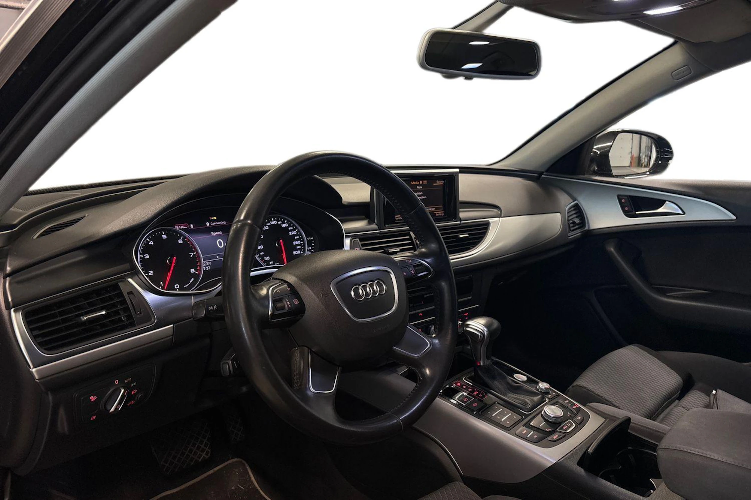 musta Audi A6 2012 kuva 3.