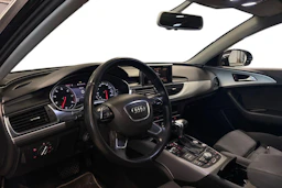 musta Audi A6 2012 kuva 3.