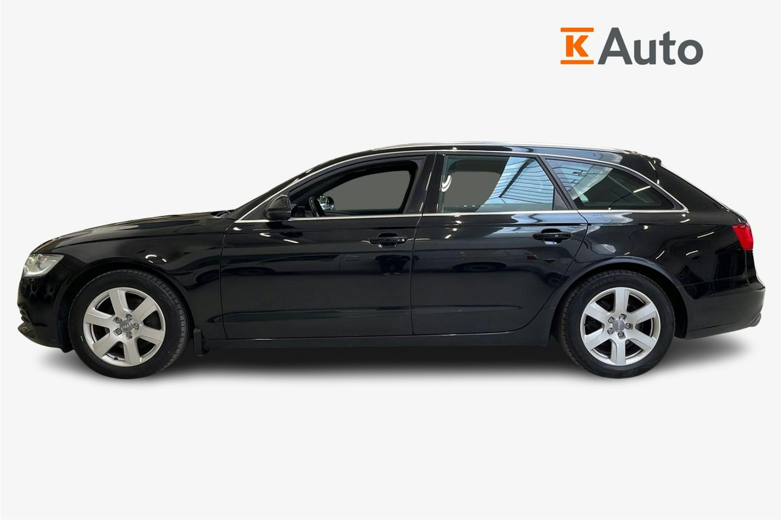 musta Audi A6 2012 kuva 6.